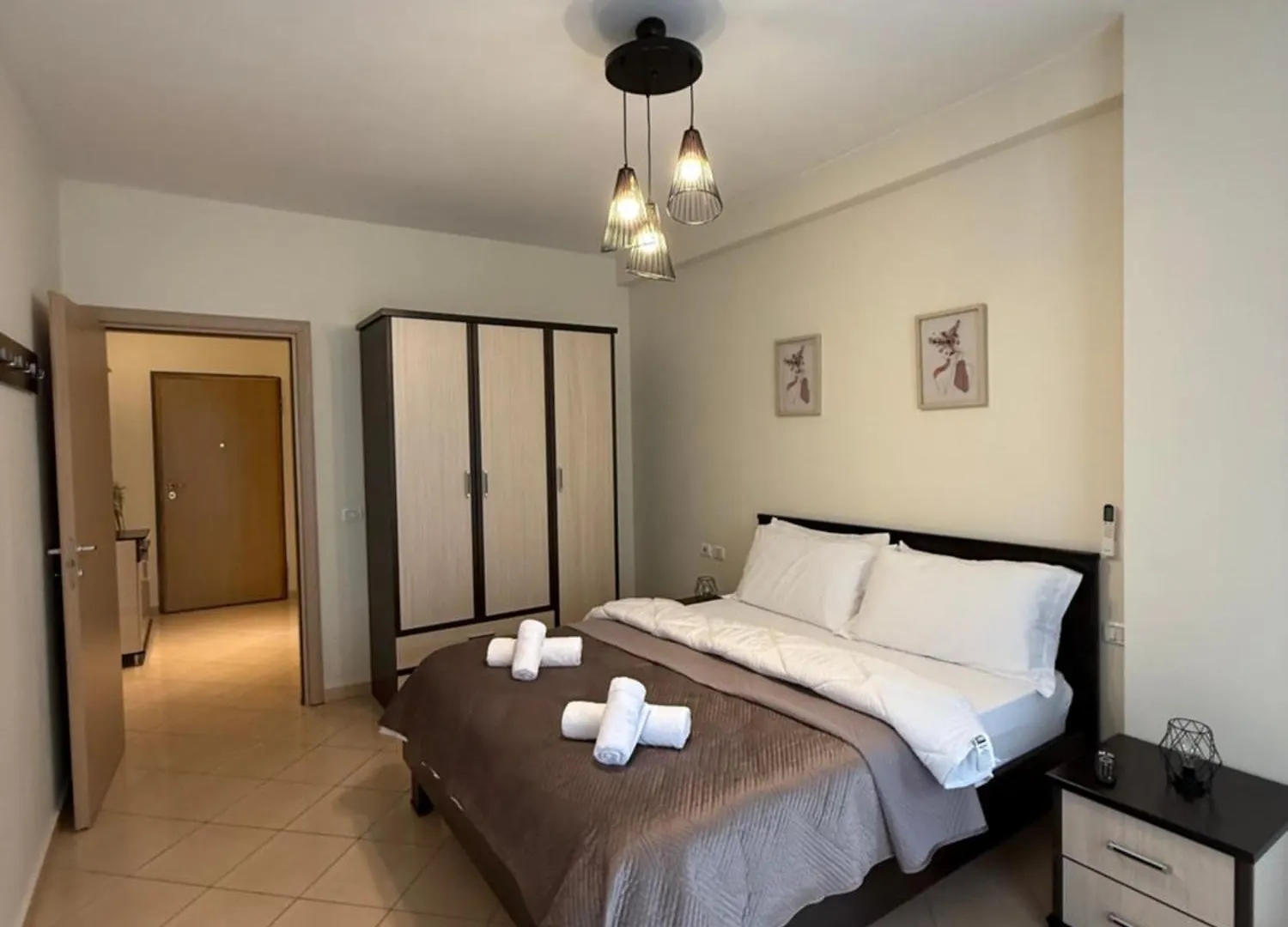 Daire Rusi Apartament Dıraç Arnavutluk